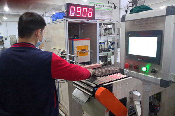 中頻鍛造加熱爐—依靠品質才能獲取長遠利益